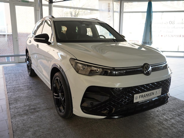Volkswagen Tiguan Tiguan 1.5 eTSI R-Line Black Style KAMERA NAVI AHK