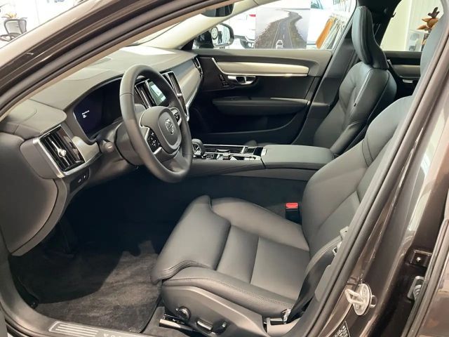 Volvo V90 AWD Dark Plus Recharge T6