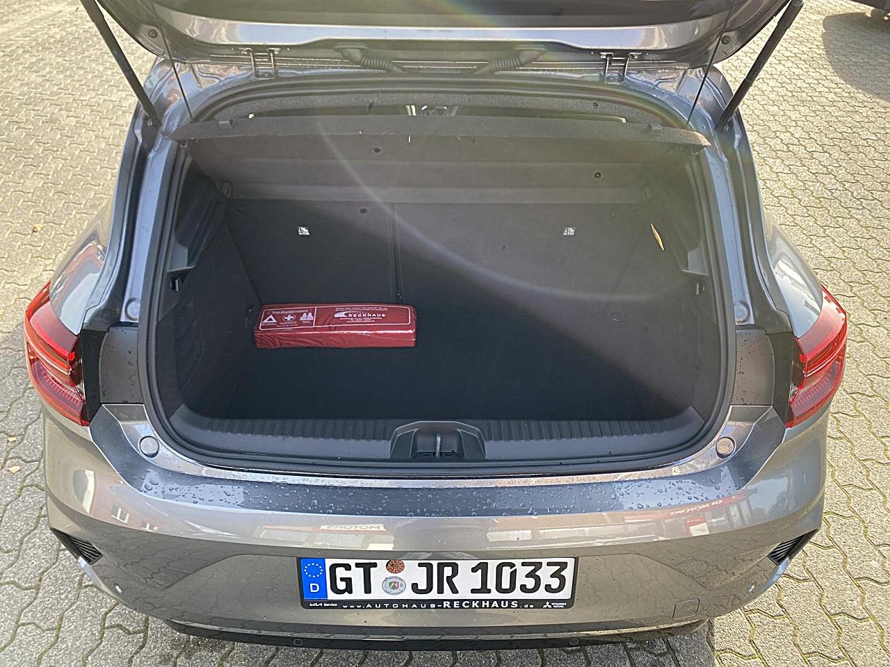 Mitsubishi Colt Hybrid