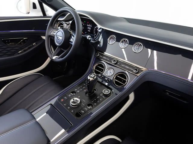 Bentley Continental GTC Hybrid