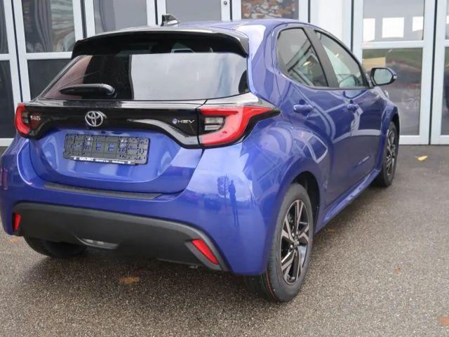 Toyota Yaris Hatchback Hybride VVT-i