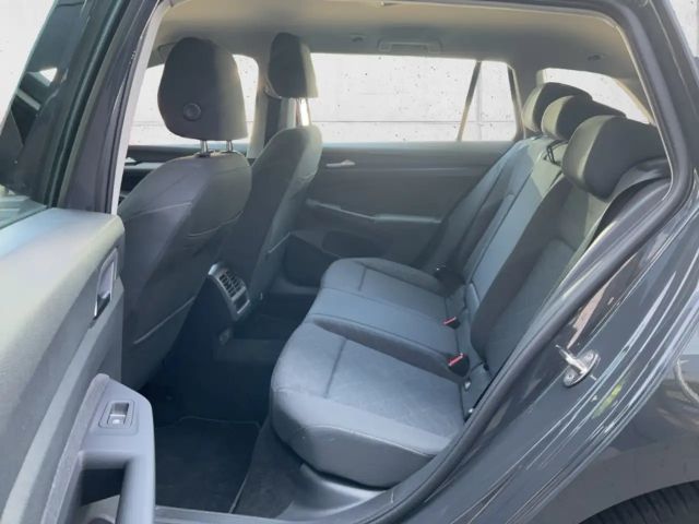 Volkswagen Golf 1.5 TSI Golf VIII