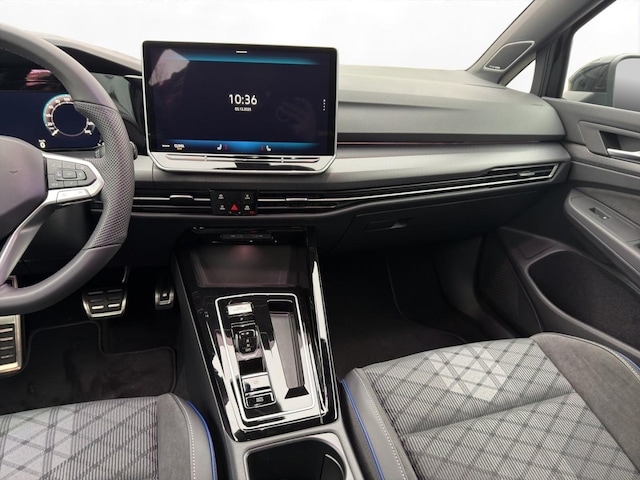 Volkswagen Golf 1.5 eTSI DSG Golf VIII Variant