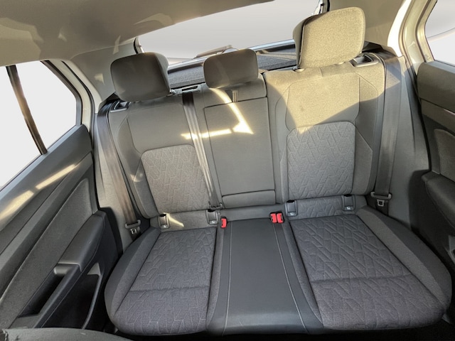 Volkswagen Golf 1.5 eTSI DSG Golf VIII Life