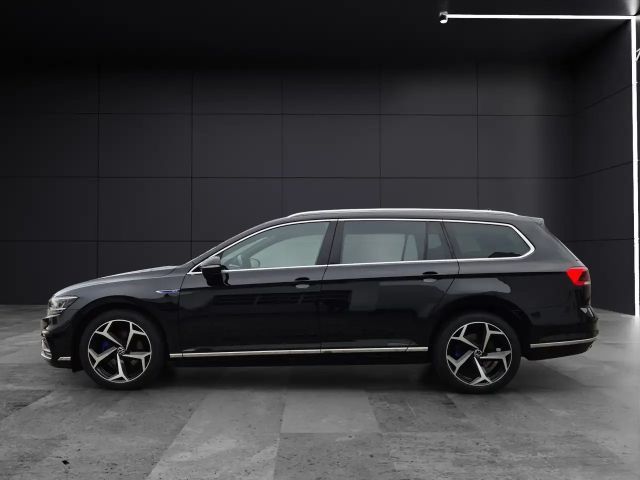 Volkswagen Passat GTE Variant