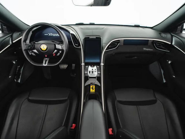 Ferrari Roma Spider