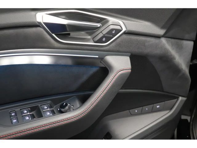 Audi Q8 e-tron 55 Quattro S-Line