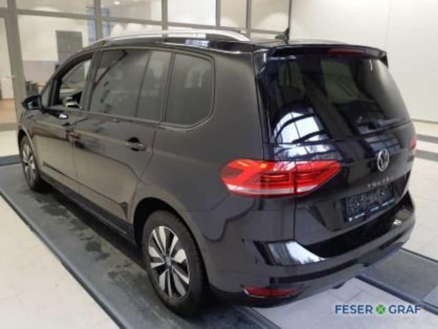 Volkswagen Touran 1.5 TSI DSG IQ.Drive Move