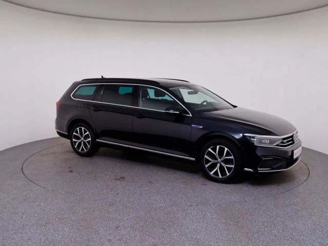 Volkswagen Passat GTE Variant