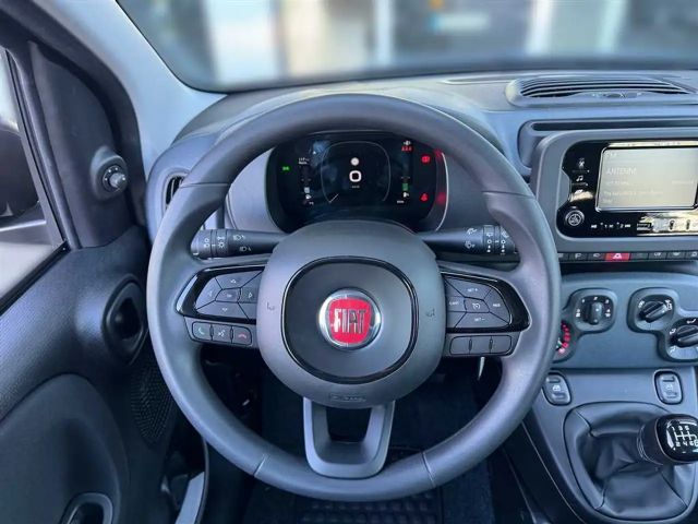 Fiat Panda 1.0 Hybrid GSE, PDC, Klima, Bluetooth, Kamera,
