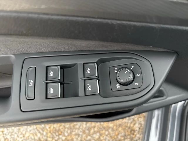 Volkswagen Golf Style eHybrid