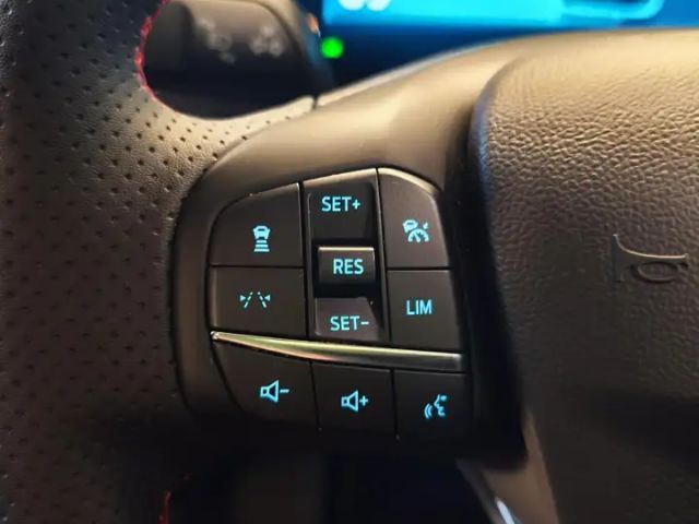 Ford Kuga Plug in Hybrid ST Line X