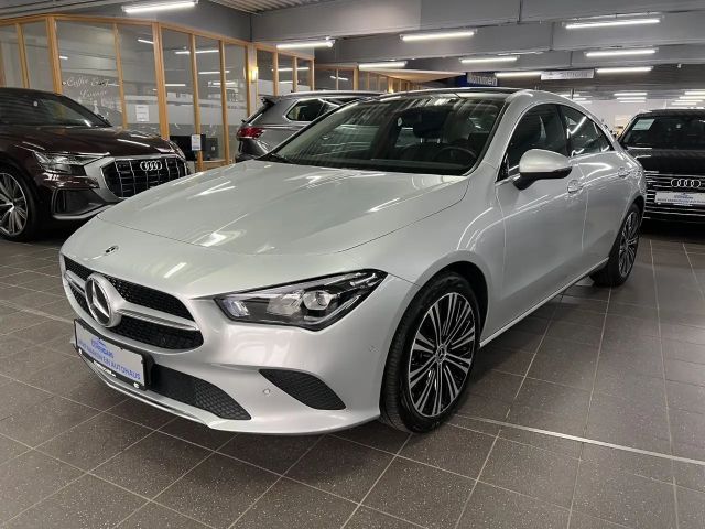 Mercedes-Benz CLA 200 4MATIC Coupé Progressive