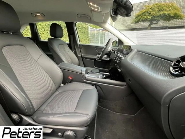 Mercedes-Benz B 180 Progressive