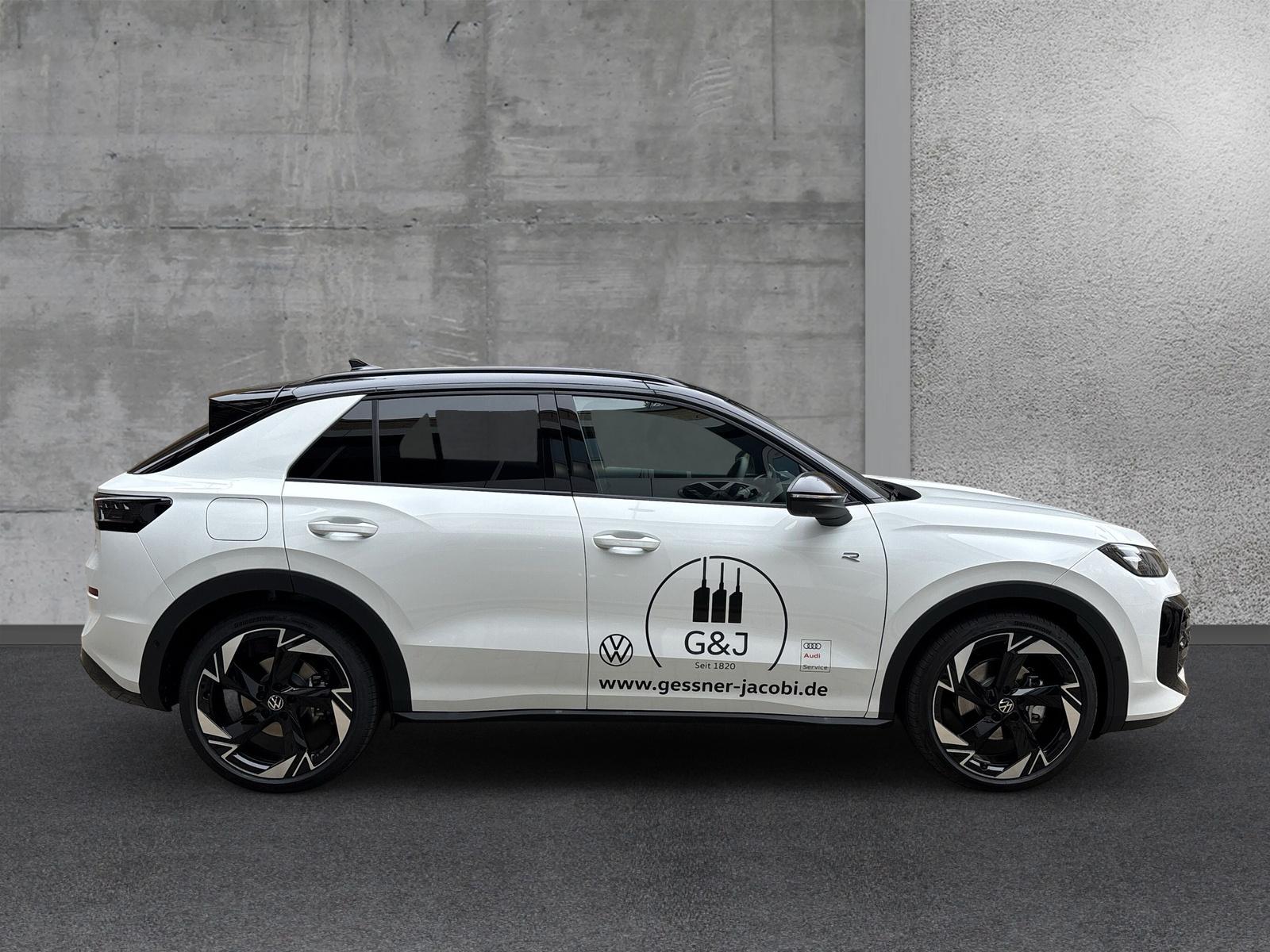 Volkswagen T-Roc 1.5 eTSI DSG R-Line