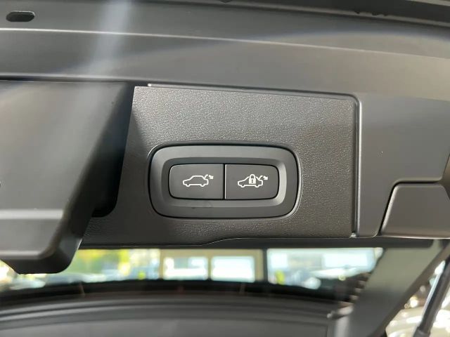 Volvo XC60 AWD Plus Recharge