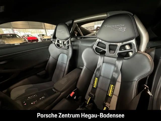 Porsche Cayman 718 Coupé RS