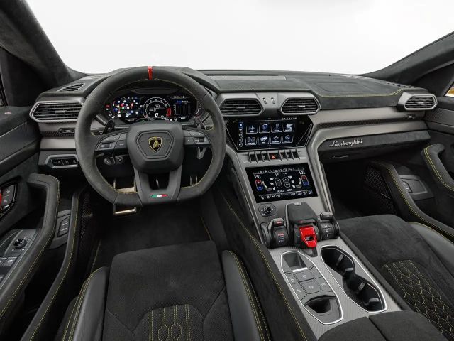 Lamborghini Urus Performante