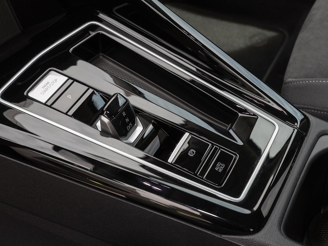 Volkswagen Golf 2.0 TDI DSG Style Variant