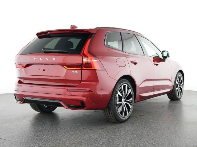 Volvo XC60 AWD Dark Plus