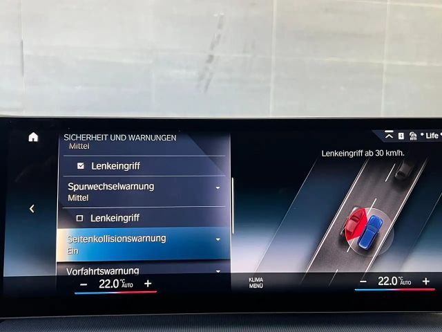 BMW 320 320d M-Sport Touring xDrive