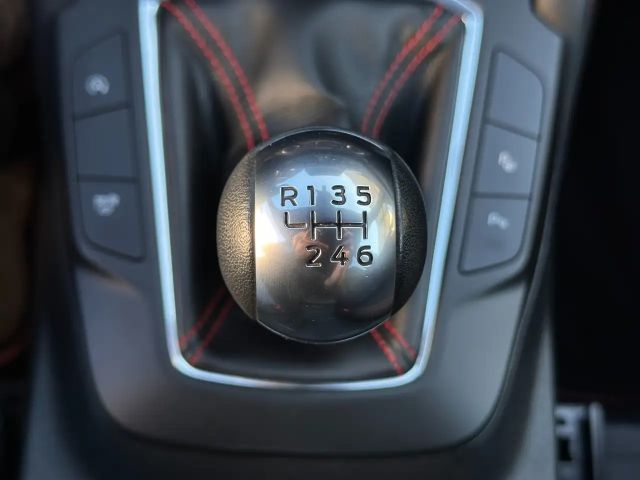 Ford Kuga EcoBoost ST Line