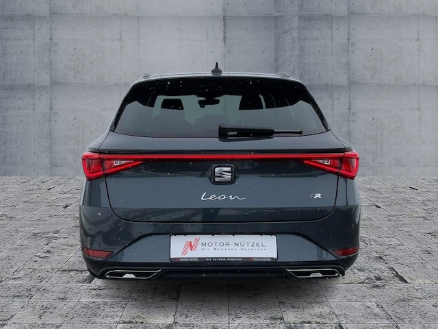 Seat Leon 2.0 TDI DSG FR-lijn Sportstourer