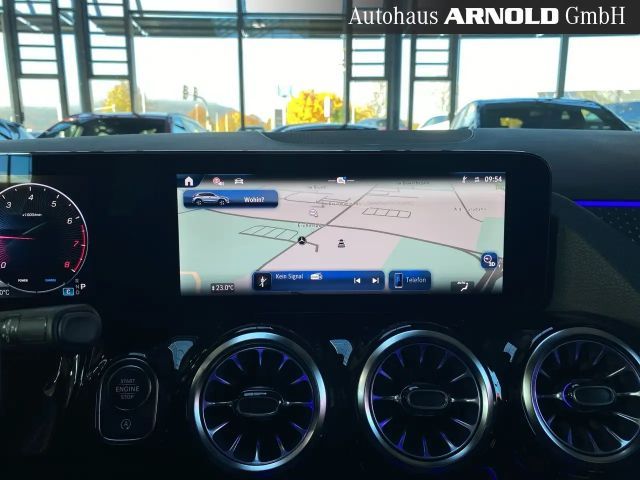 Mercedes-Benz GLA 180 Progressive