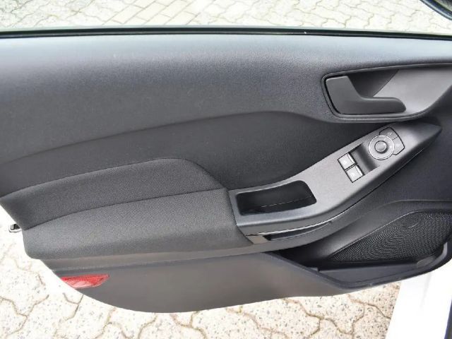 Ford Fiesta Cool & Connect