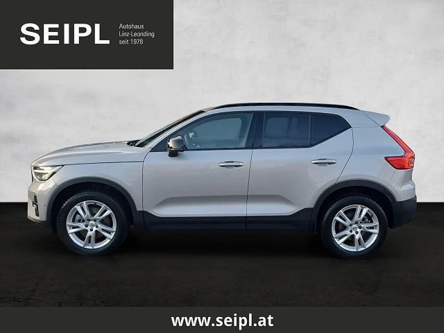 Volvo XC40 Dark Plus