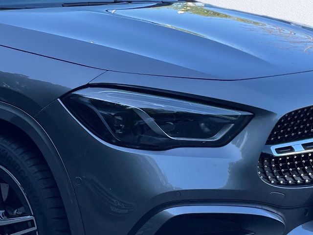 Mercedes-Benz GLA 200 AMG Line