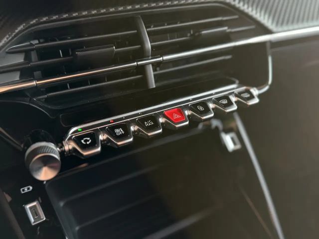 Peugeot E-2008 Active Pack