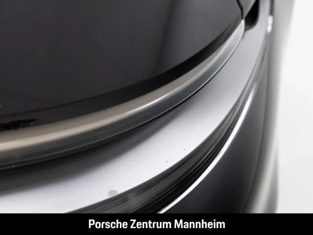 Porsche 992 Cabrio Carrera GTS