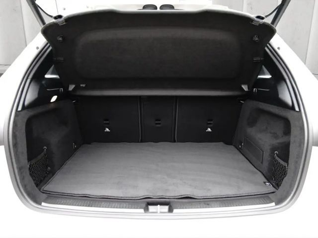 Mercedes-Benz B 180 Progressive