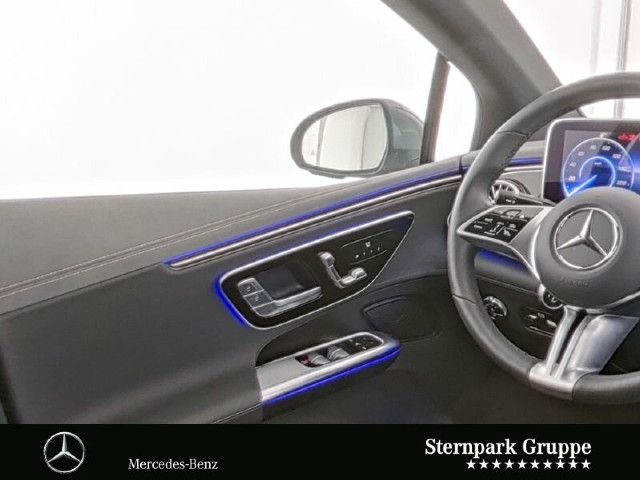 Mercedes-Benz EQE 300 Sedan