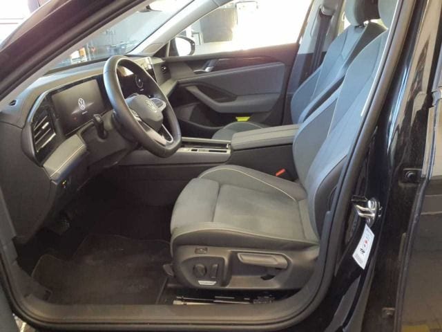 Volkswagen Passat 1.5 eTSI Business