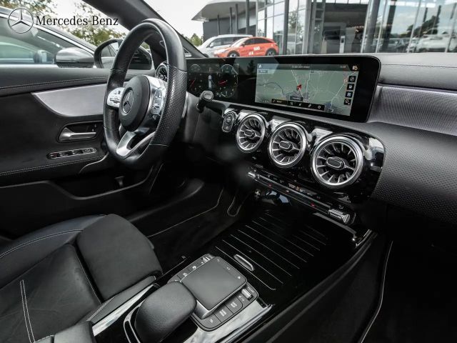 Mercedes-Benz CLA 200 Edition 2020|RüKam|Pano