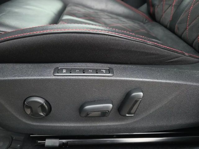 Skoda Octavia Combi RS iV