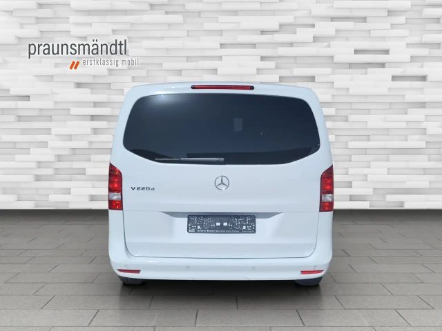Mercedes-Benz V 220 V 220 d