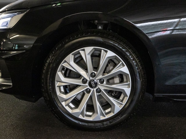 Audi A4 40 TFSI Avant S-Tronic