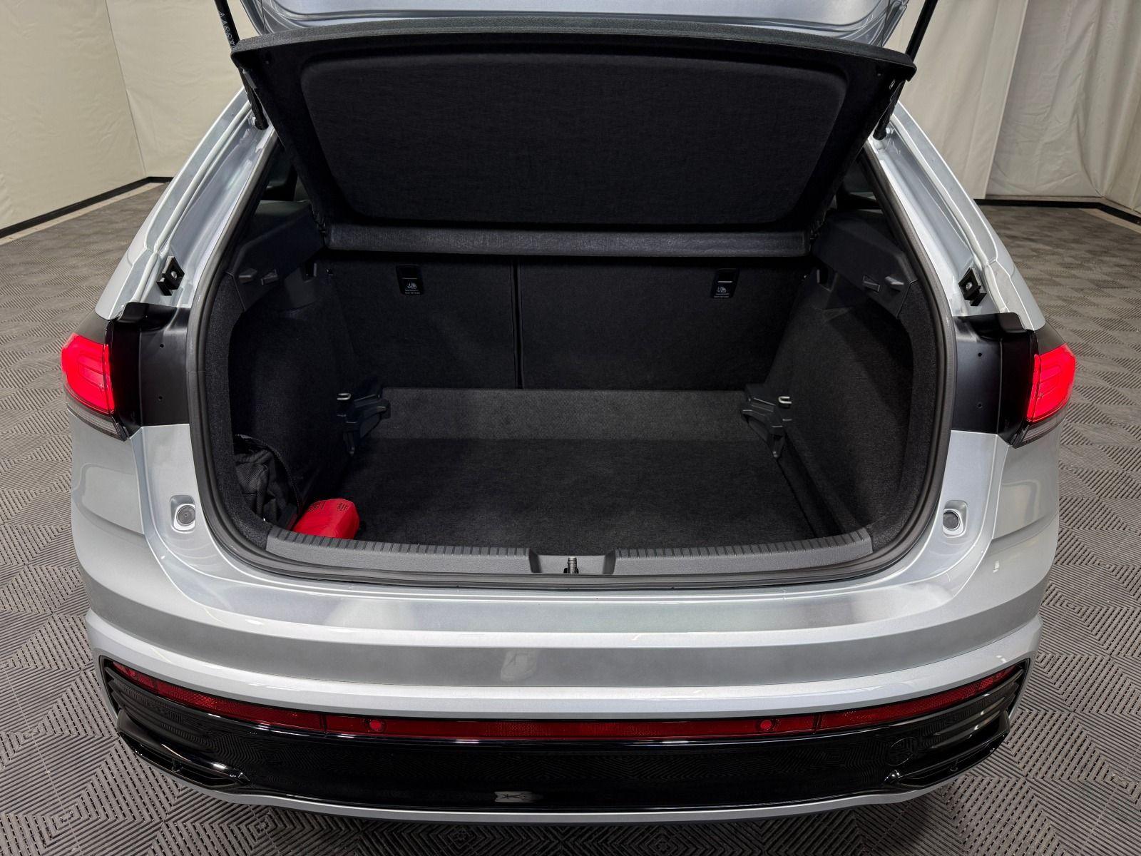 Volkswagen Taigo 1.5 TSI DSG IQ.Drive R-Line Style