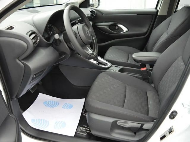 Mazda 2 Hybrid 1.5 VVT-i 116 CVT Centre-Line *SH+Cam+DAB*