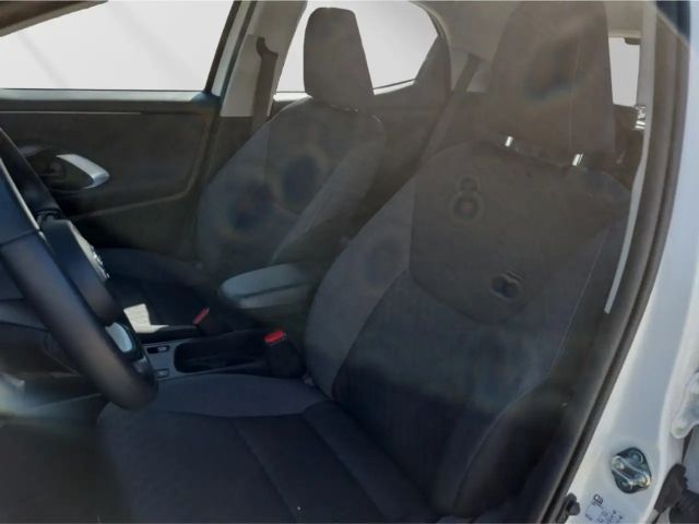 Toyota Yaris Business Hybride