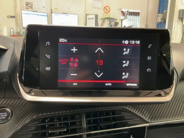 Peugeot 208 Allure Pack PureTech