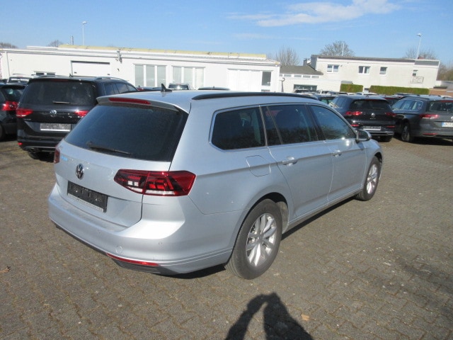 Volkswagen Passat 2.0 TDI DSG NAVI AHK LED KAMERA ACC ALU APS SITZHZ