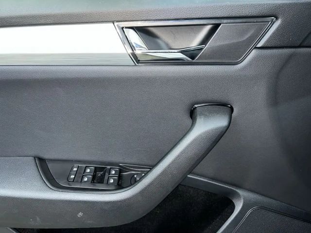 Skoda Superb 1.5 TSI Ambition Combi