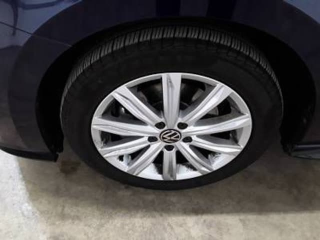 Volkswagen Touran 1.5 TSI DSG R-Line