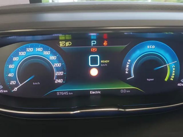 Peugeot 3008 EAT8 GT-Line Hybrid