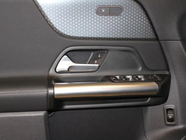 Mercedes-Benz B 180 Progressive