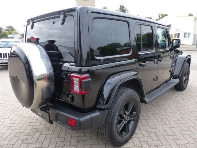 Jeep Wrangler Sahara